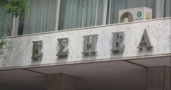 Πέθανε ο δημοσιογράφος Νίκος Κατσαρός